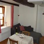 An Apartment In A 17Th Century Wine Grower S House Апартаменты *