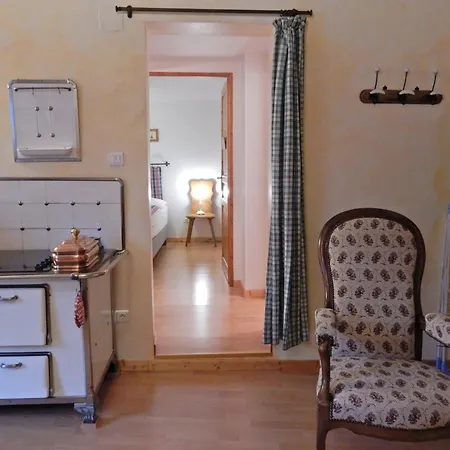 An In A 17th Century Wine Grower S House * Riquewihr