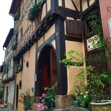 An In A 17th Century Wine Grower S House