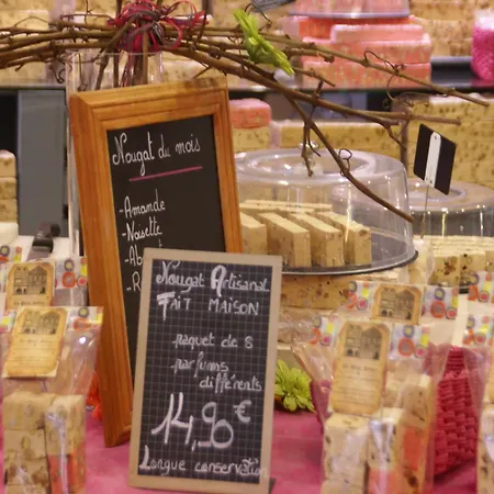 Apartment In Riquewihr Near Vineyards Lägenhet *