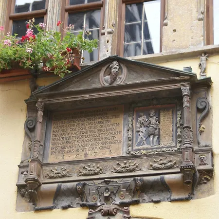 Lägenhet An In A 17th Century Wine Grower S House